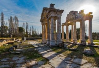 Daily Pamukkale And Aphrodisias Tour From Istanbul